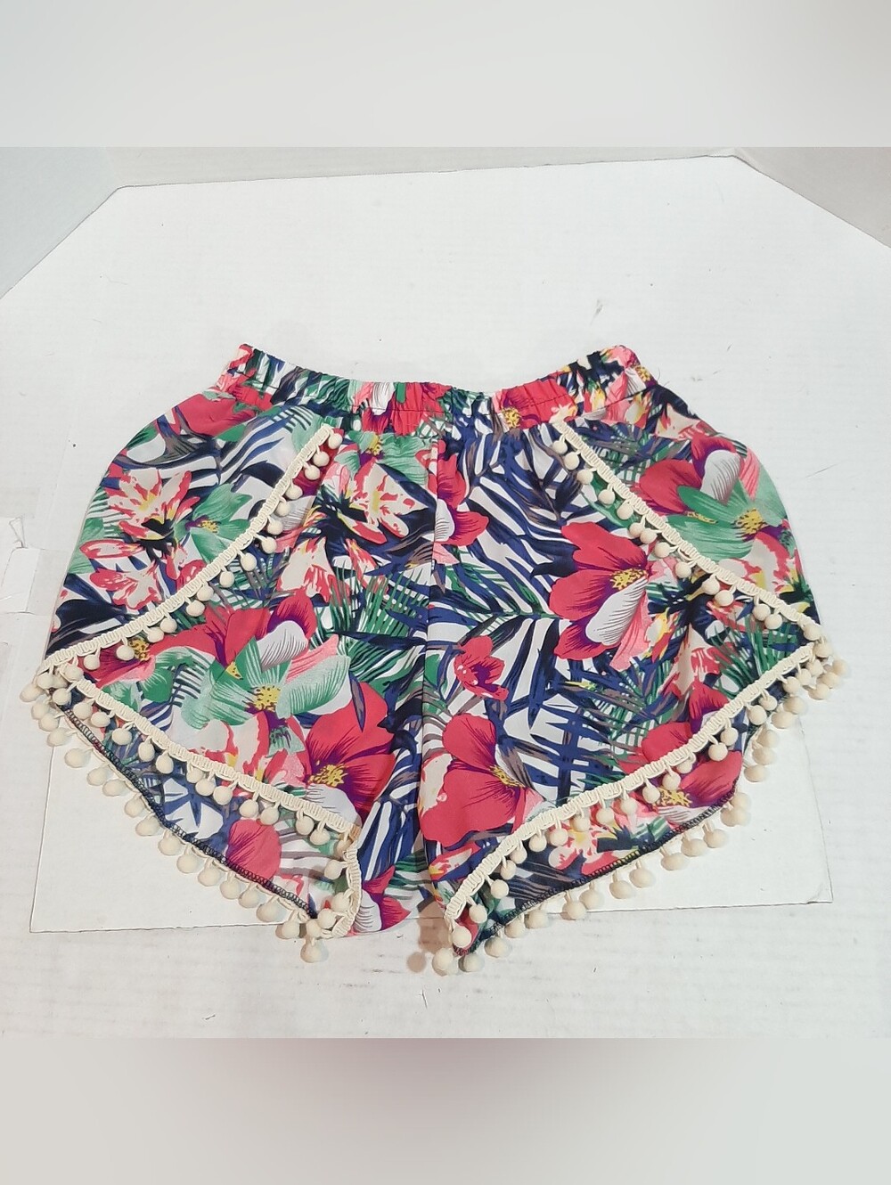 Girls Medium Multicolor Tropical Resort Pom Pom Shorts